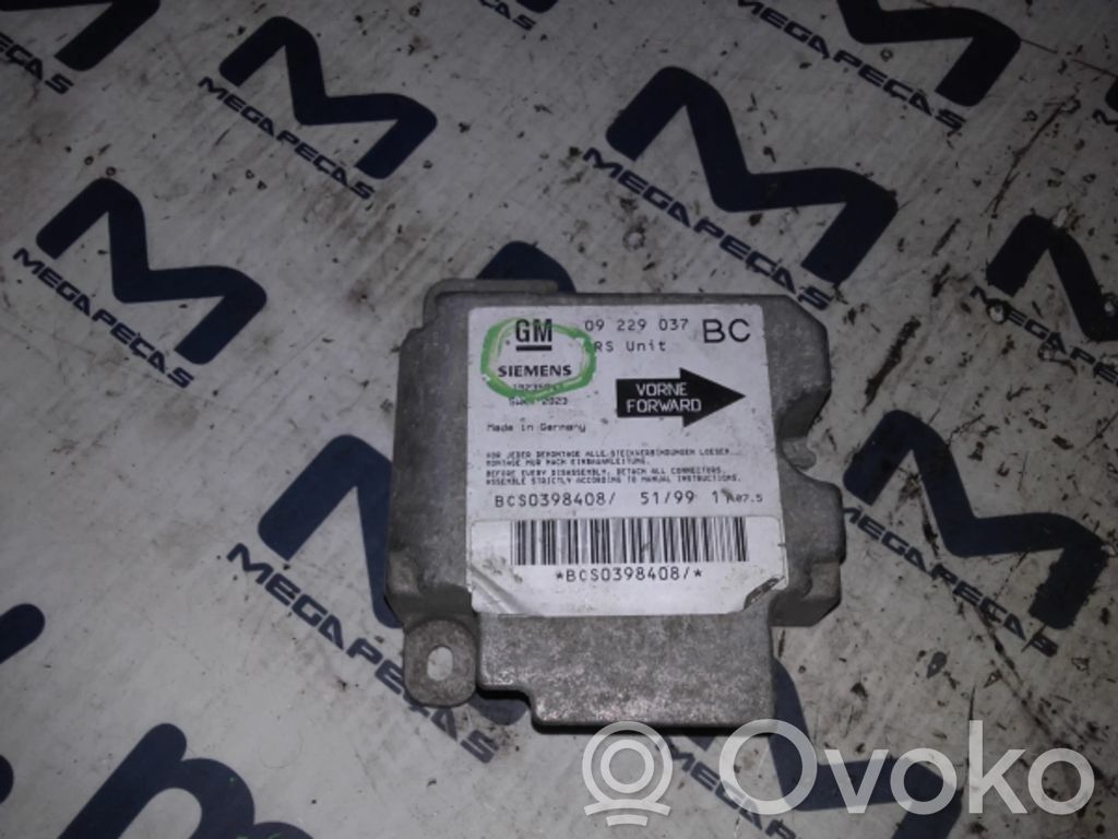 Opel Zafira A Airbag control unit/module 