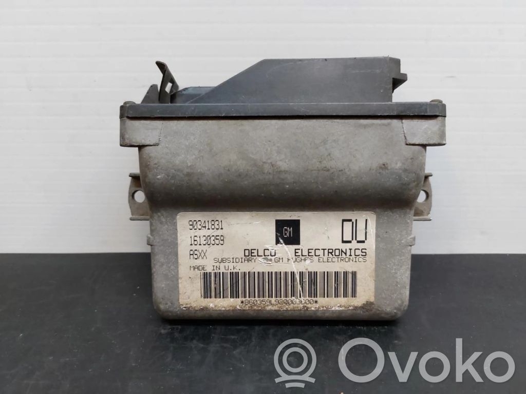 Opel Kadett E Engine control unit/module 