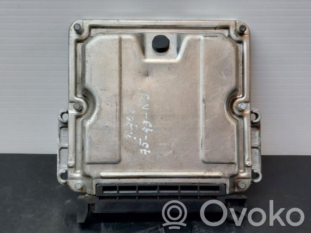 Unidad de control/módulo del motor   0281010248,9635157080