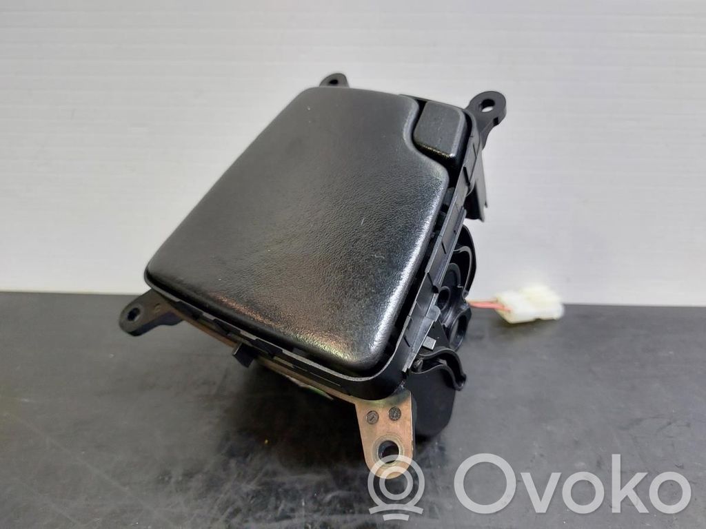BMW 6 F12 F13 Posacenere auto 
