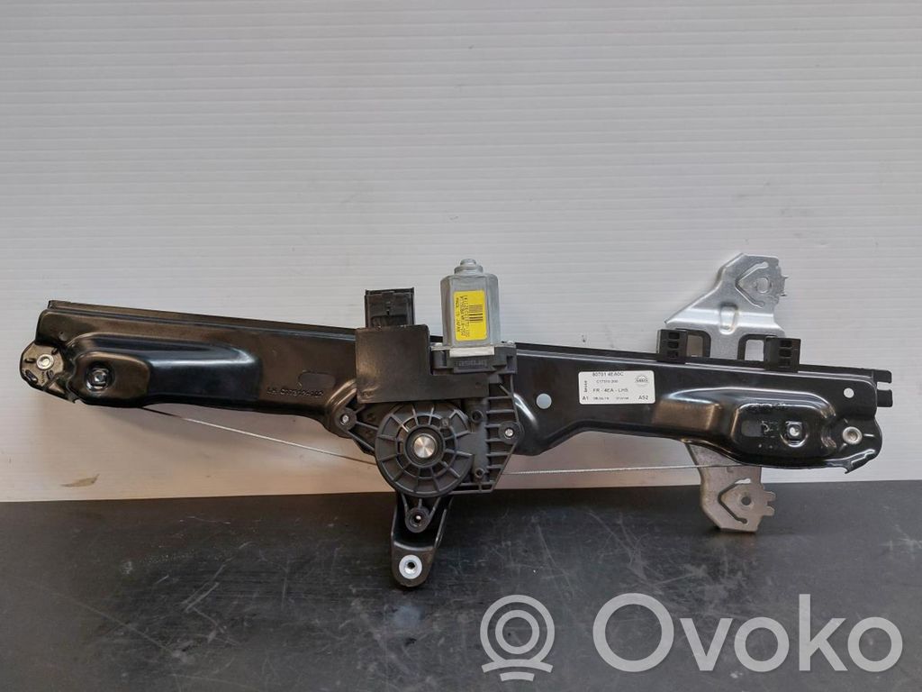 Nissan Qashqai Macara geam față fără motor 