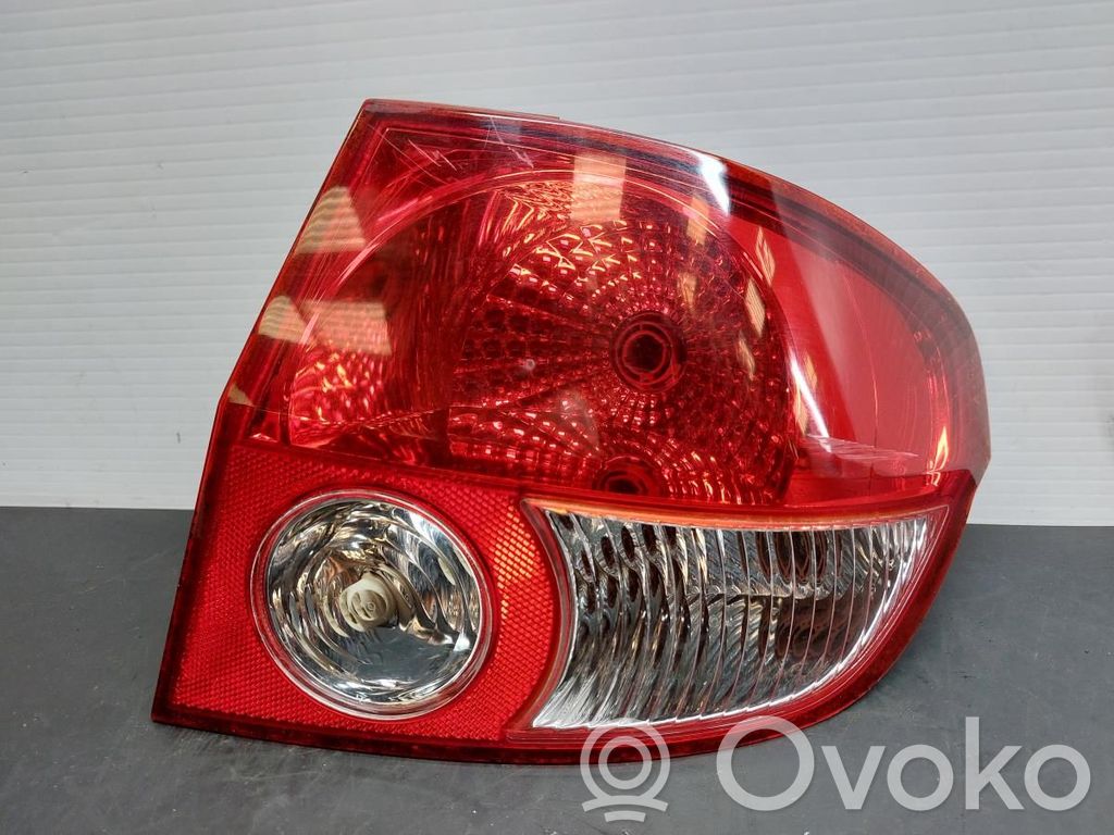 Lampă spate în caroserie   924021C010