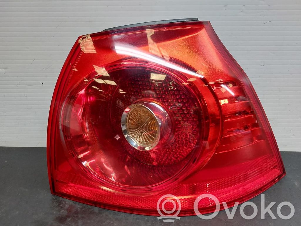 Luz trasera/de freno   1K6945096E
