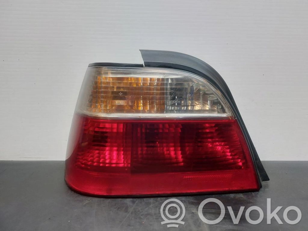 Tailgate rear/tail lights   0311000663