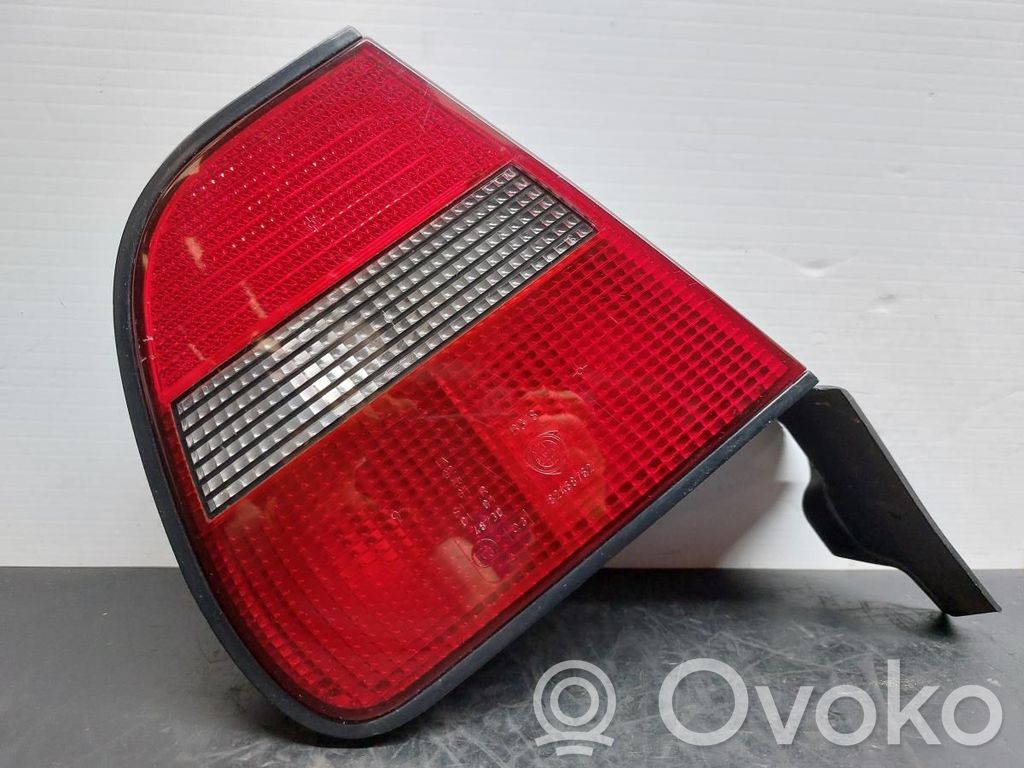 Lancia Delta Takaluukun takavalot 