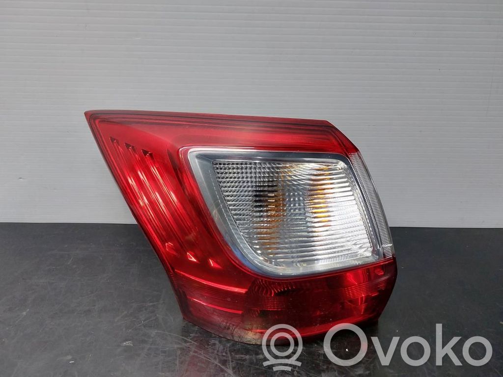 Ford Grand C-MAX Lampă spate în capacul portbagajului 