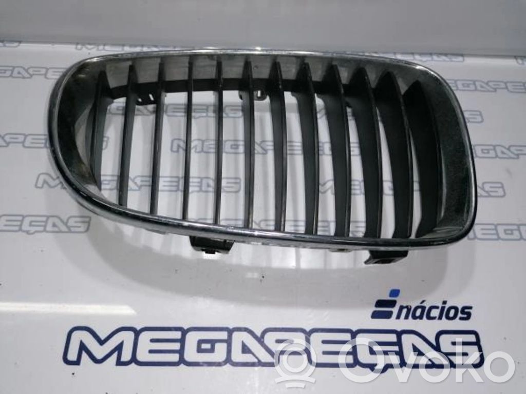 BMW 1 E81 E87 Kühlergrill 