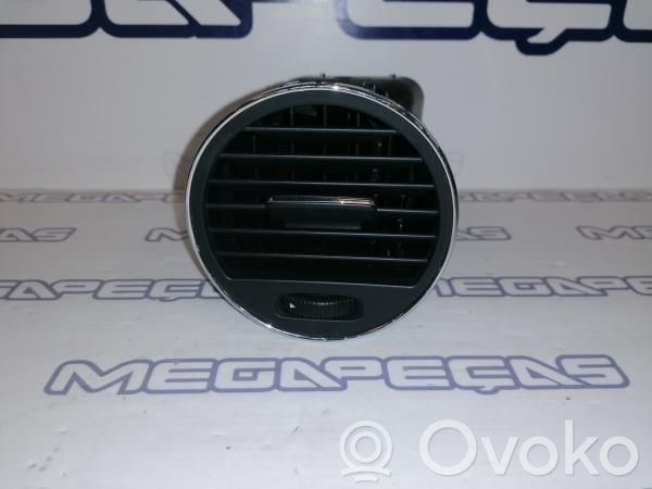 Mercedes-Benz CLS C219 Rejilla de ventilación central del panel