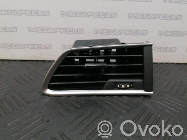 Peugeot 508 Grille d'aération centrale