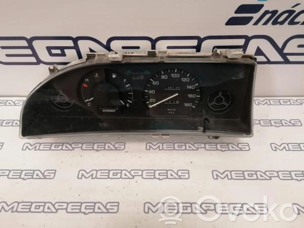 Toyota Corolla E90 Speedometer (instrument cluster) 