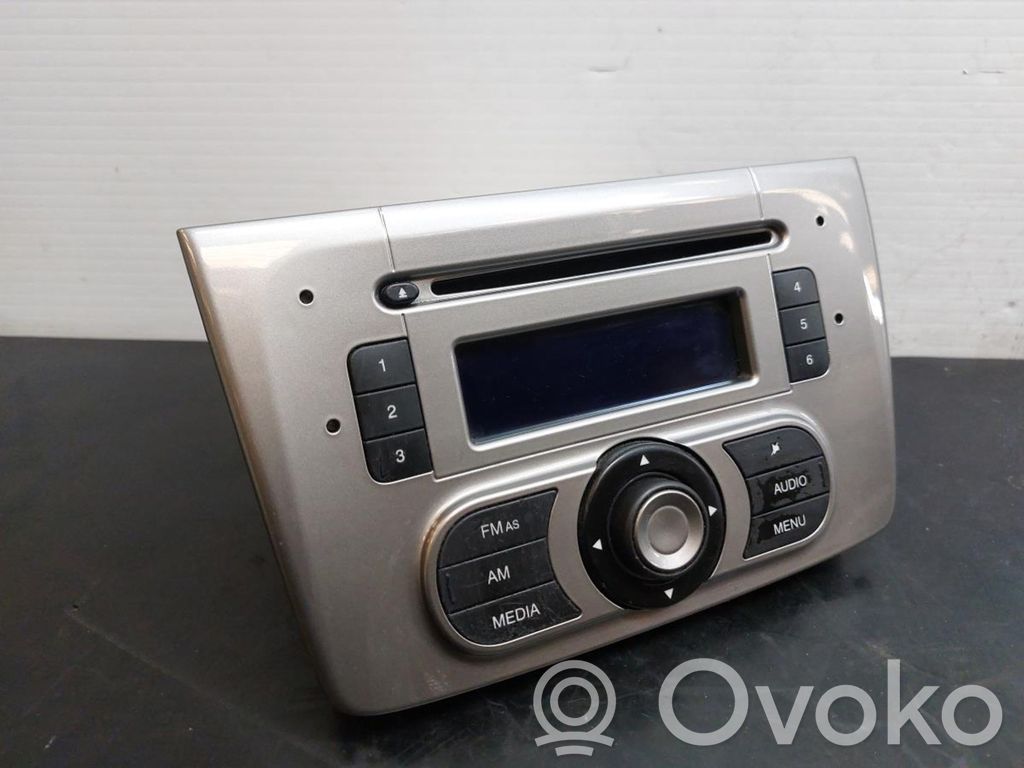 Alfa Romeo Mito Unitate principală radio/CD/DVD/GPS 