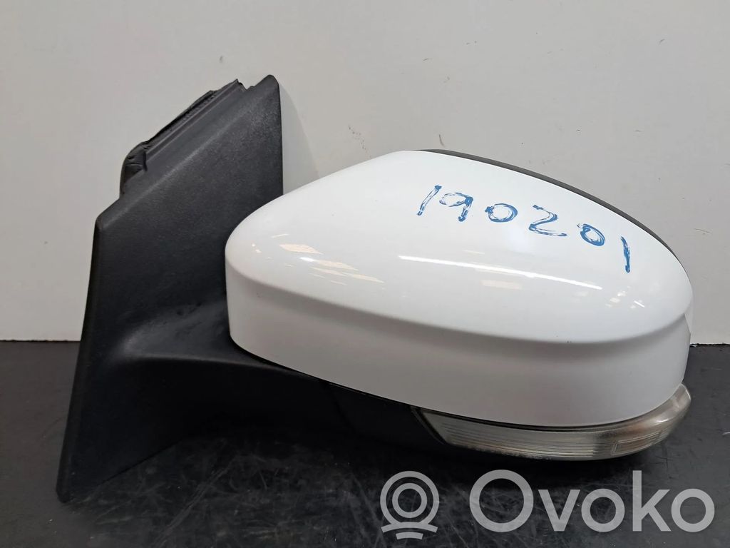 Front door electric wing mirror   1733338
