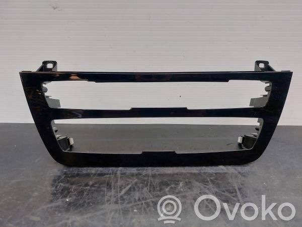 BMW 1 F20 F21 Konsola środkowa / Radio / GPS 