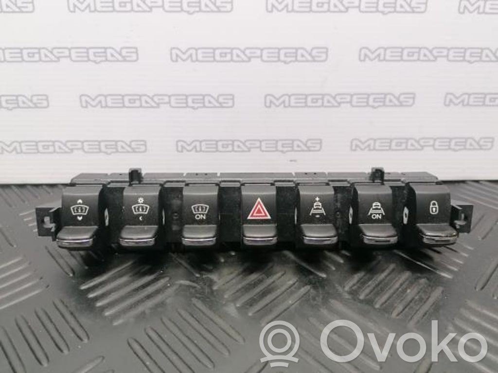 Peugeot 3008 I Interruptor de control multifunción 