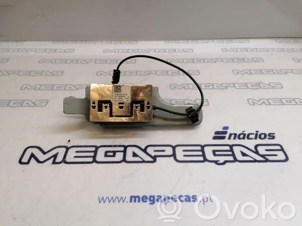 Mercedes-Benz A W176 Wzmacniacz anteny 