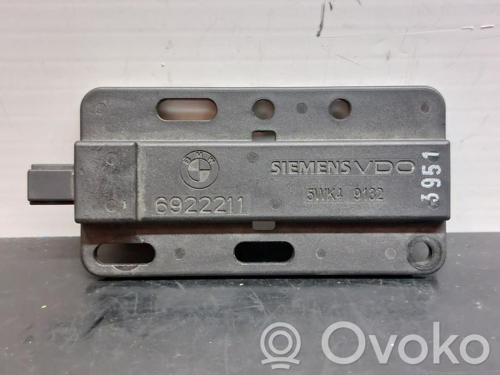 BMW 6 E63 E64 Amplificator antenă aeriană 