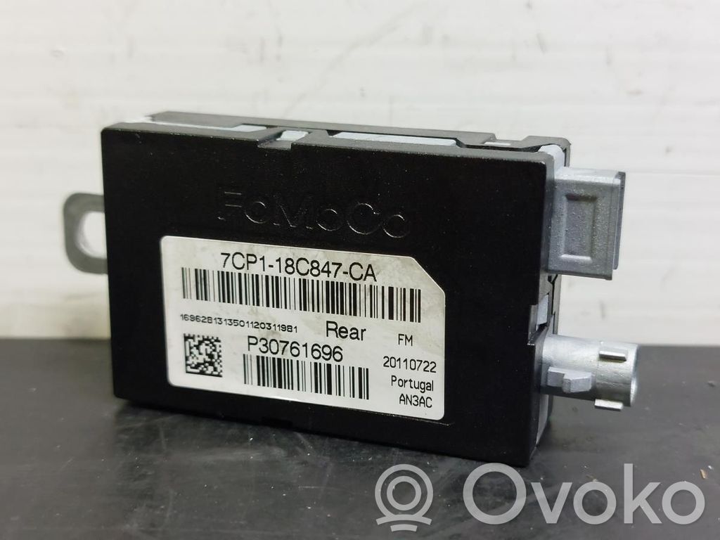 Amplificateur d'antenne   7CP118C847CA