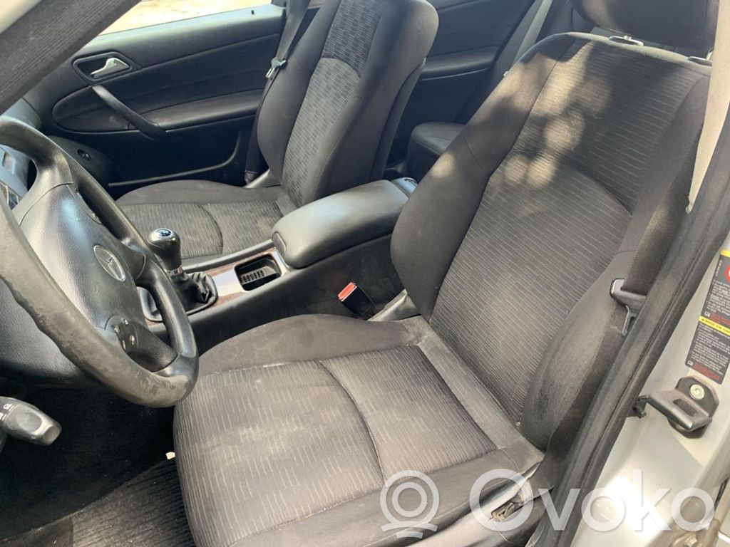 Mercedes-Benz C W203 Seat set 