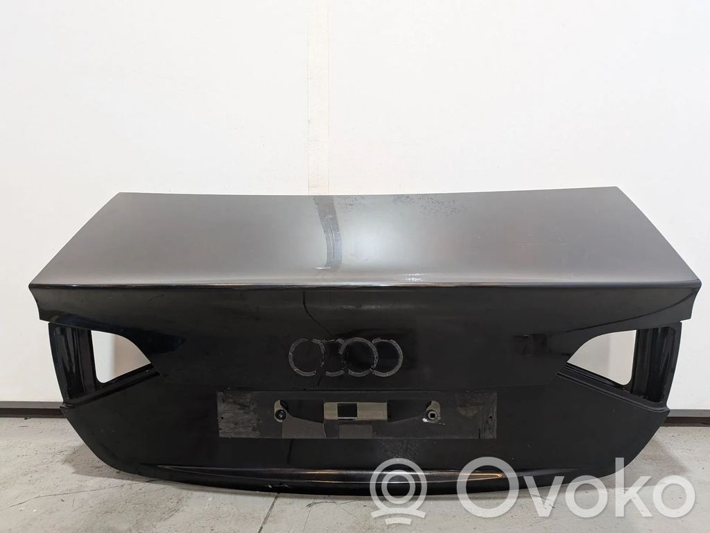Audi RS4 B8 Tailgate/trunk/boot lid 