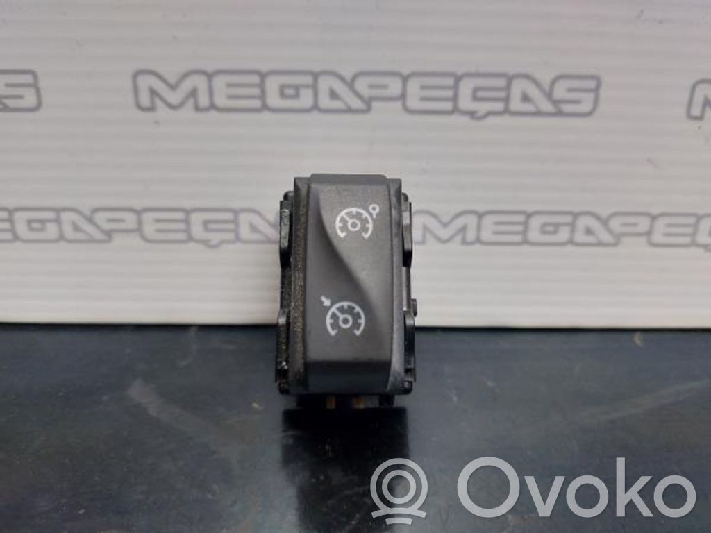 Renault Clio IV Multifunctional control switch/knob 