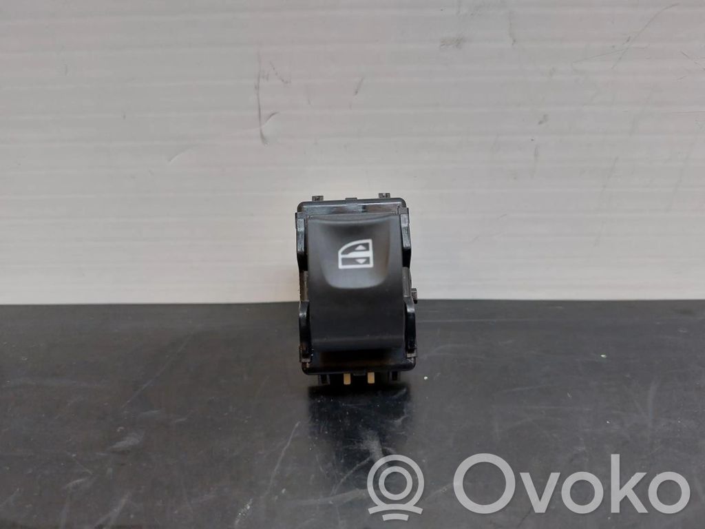 Renault Clio IV Comutator comandă geamuri electrice 