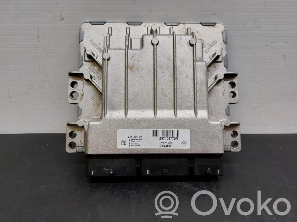 Renault Clio IV Engine control unit/module 