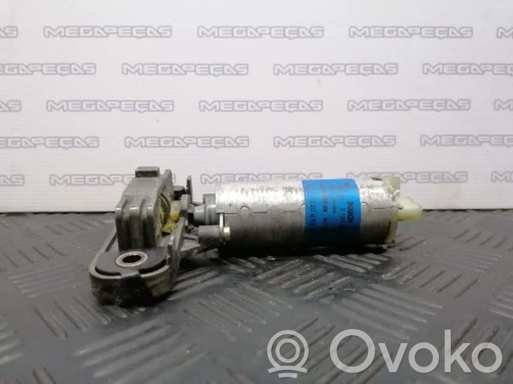 Mercedes-Benz S W220 Motor reglare scaun 