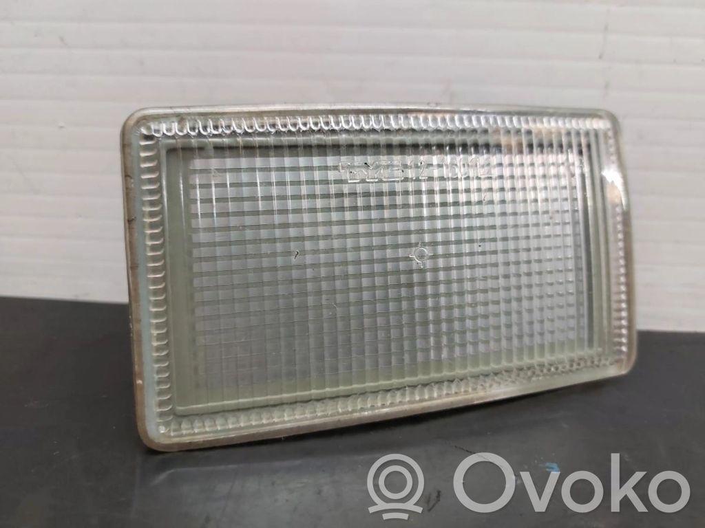 Volkswagen Golf III Odblask przedni 