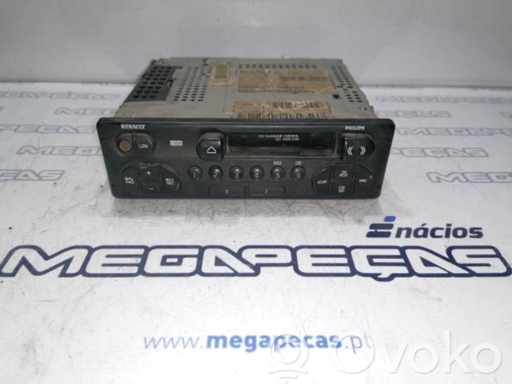 Renault Laguna I Panel / Radioodtwarzacz CD/DVD/GPS
