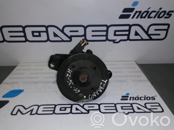 Ohjaustehostimen pumppu   7F700