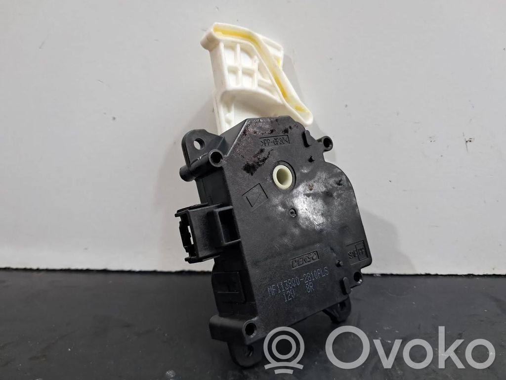 Toyota Auris E180 Motor/actuator clapetă aer 