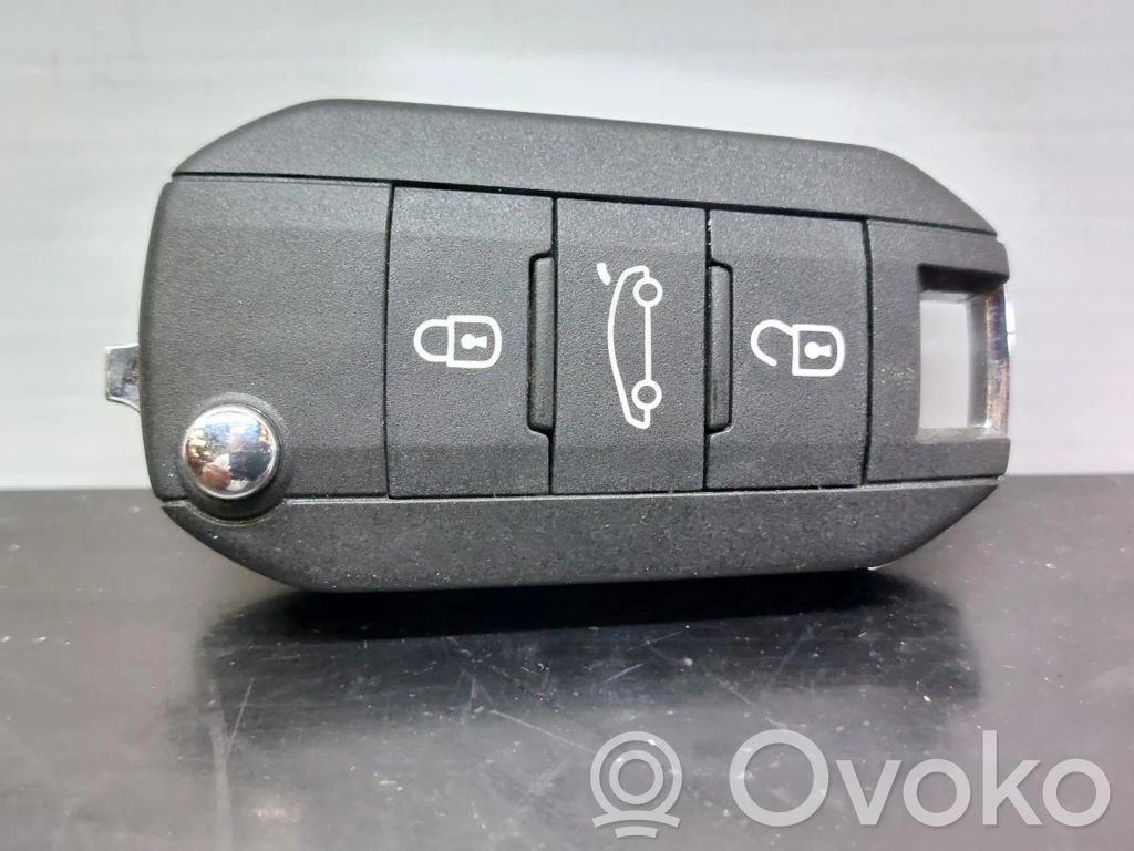 Opel Corsa F Virta-avain/kortti 