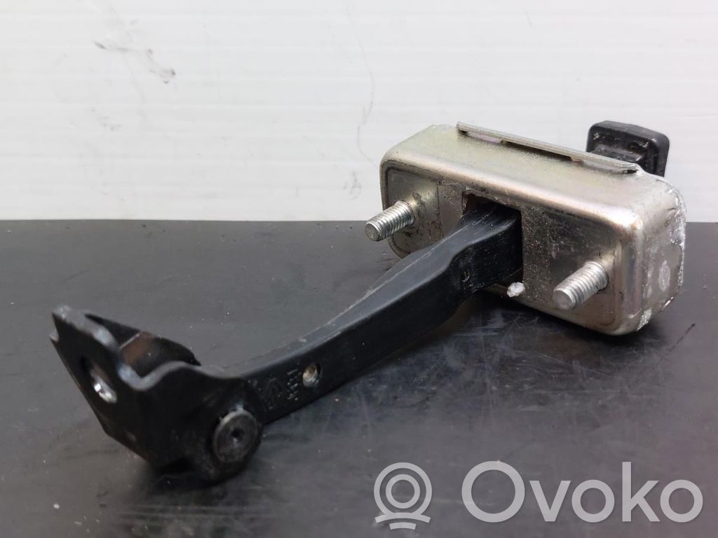 Tope freno de puerta delantera   804300024R