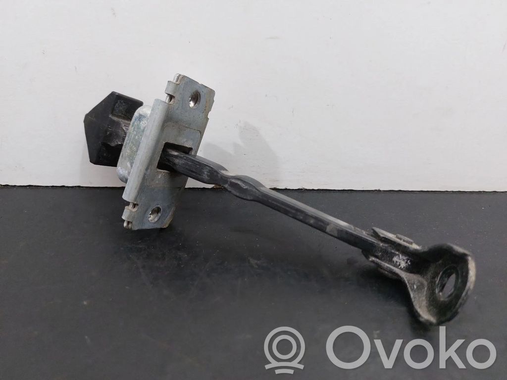 Mazda 5 Etuoven pidätin 