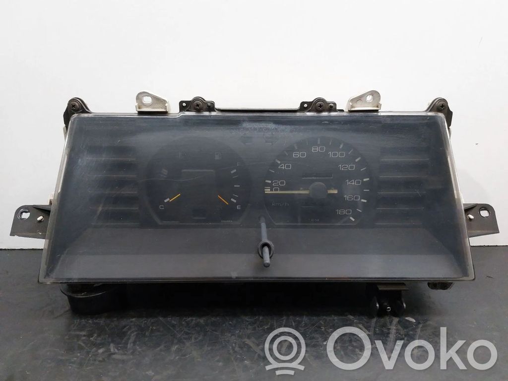Toyota Corolla E80 Speedometer (instrument cluster) 