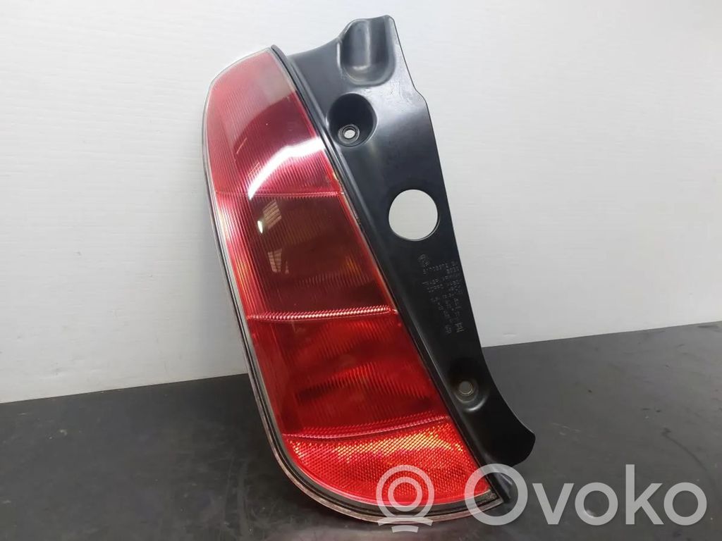 Tailgate rear/tail lights   51703972