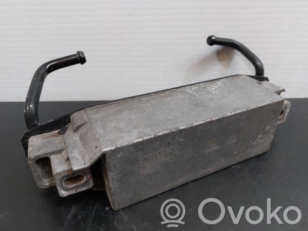 Holder (bracket)   31387834