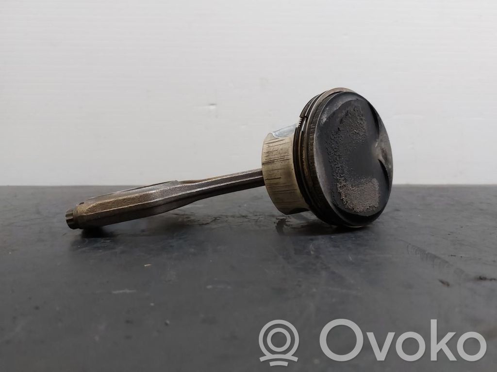 BMW 6 E63 E64 Piston 
