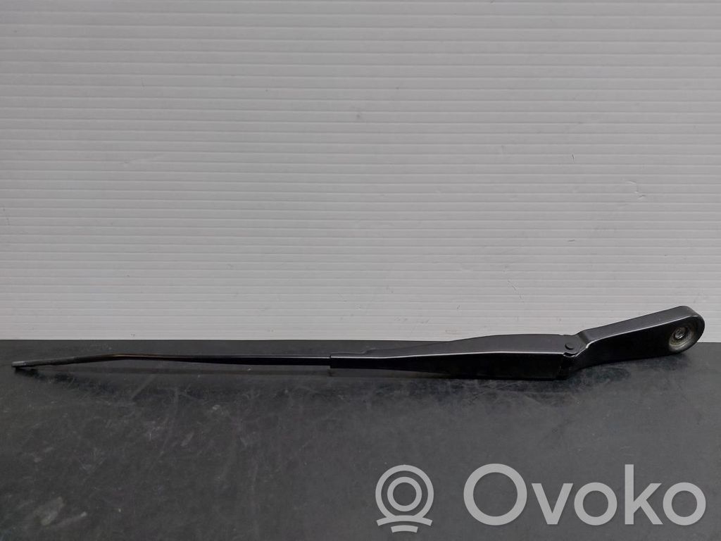 BMW 1 F40 Wischerarm vorne 