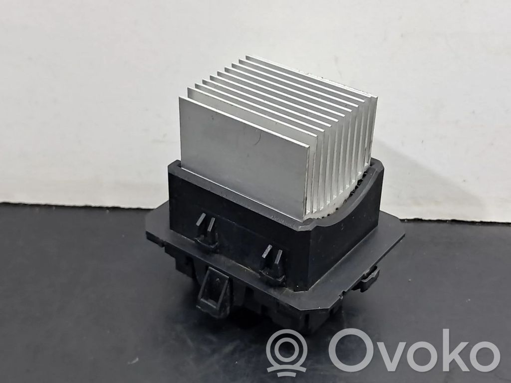 Peugeot 208 I Releu ventilator aerotermă 