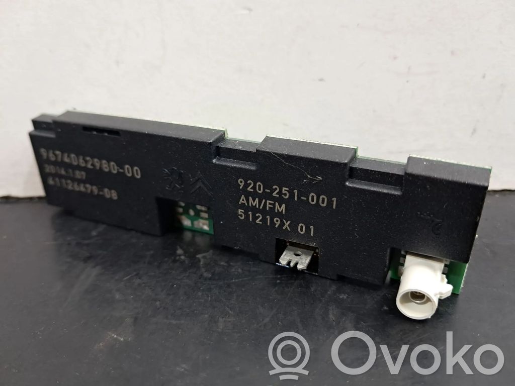 Citroen DS5 Antenos stiprintuvas 
