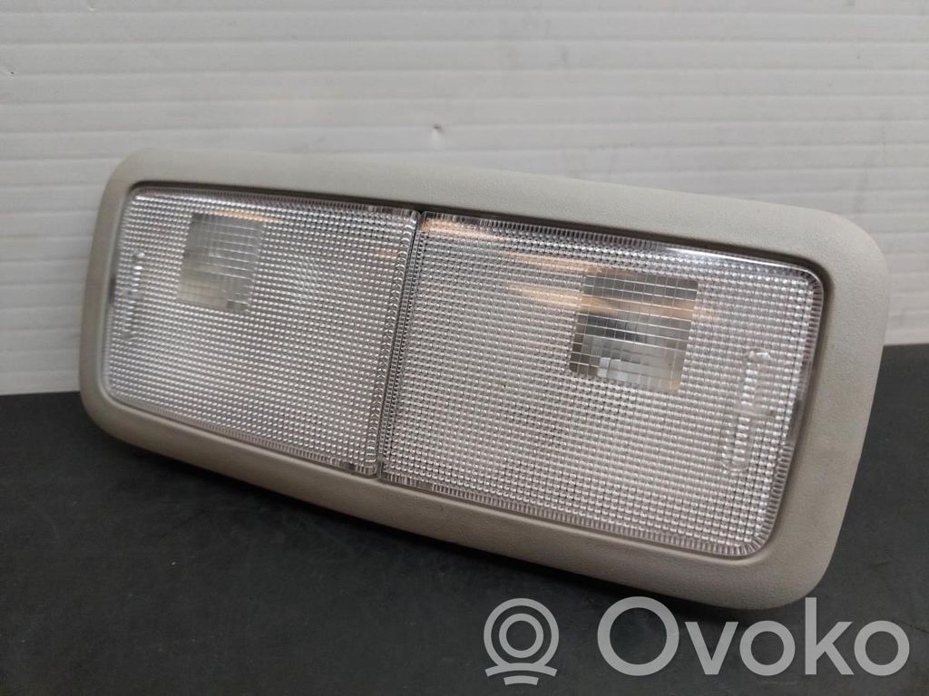 Toyota Avensis T270 Consola de luz del techo 
