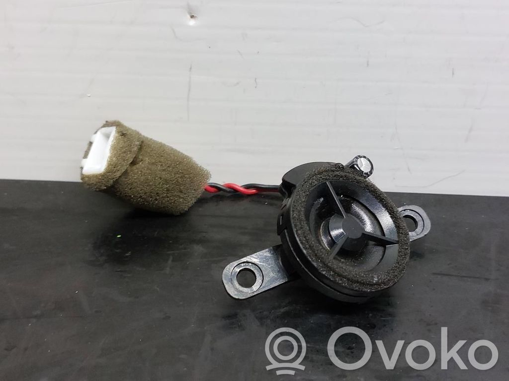 Hyundai i30 Panel speaker 