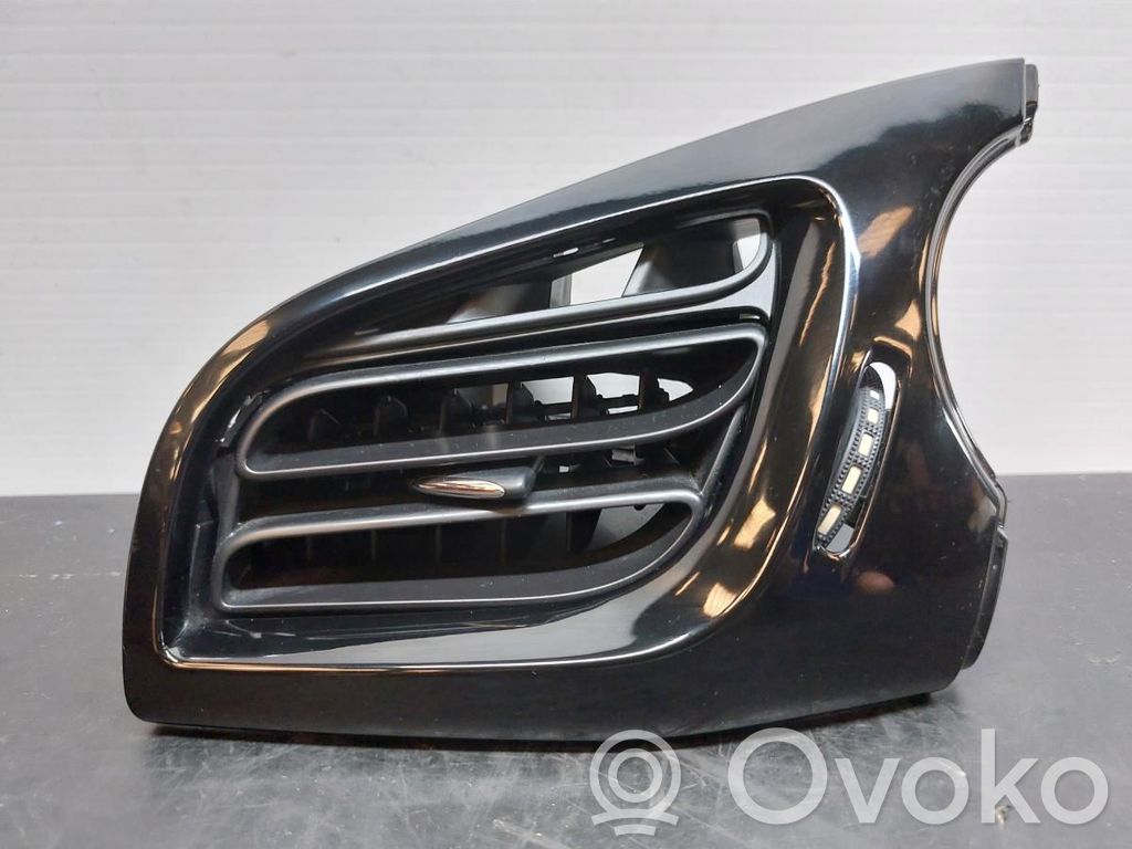 Citroen C3 Centrinės oro grotelės 