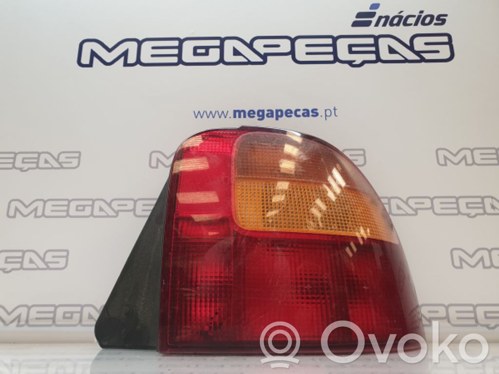 Rover 100 Luz trasera/de freno 
