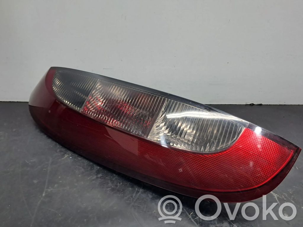 Opel Corsa C Tailgate rear/tail lights 