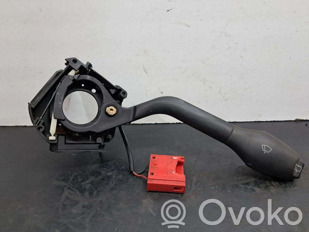 Volkswagen Polo III 6N 6N2 6NF Wiper speed switch 