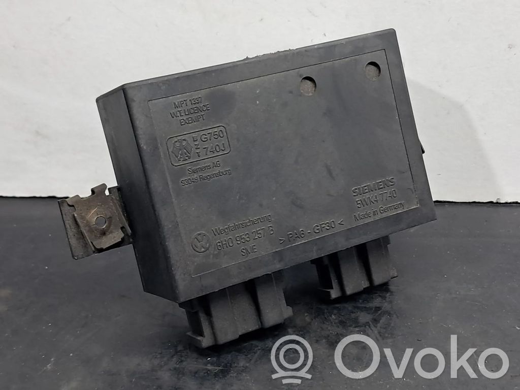 Volkswagen Lupo Ignition-blocking relay