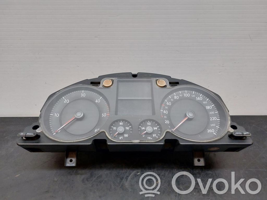 Volkswagen PASSAT B6 Tachimetro (quadro strumenti)