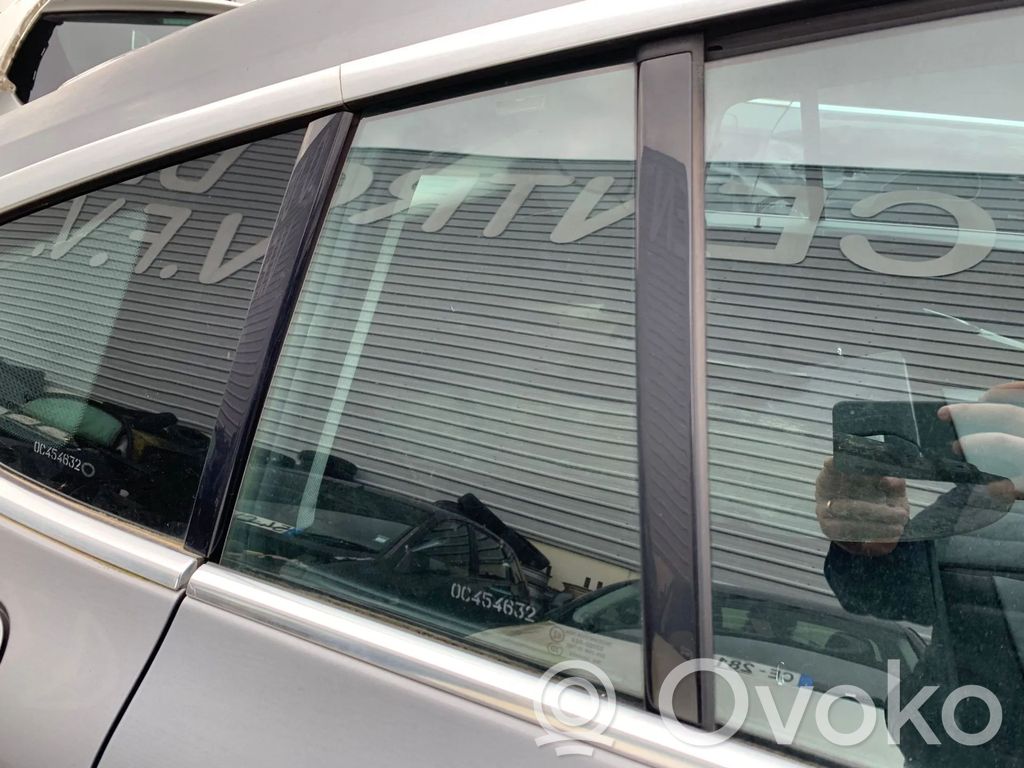 Vidrio lateral trasero   51357197886